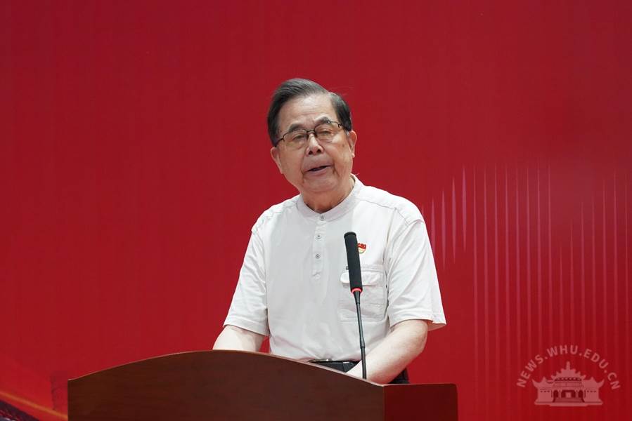 http://news.whu.edu.cn/__local/8/1F/3D/AF1C7B200669C80766D292D763F_34E8D999_BADF1.jpg